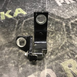 Петля нижня задніх правих дверей FORD Mondeo MK4 (BA7) 07-14