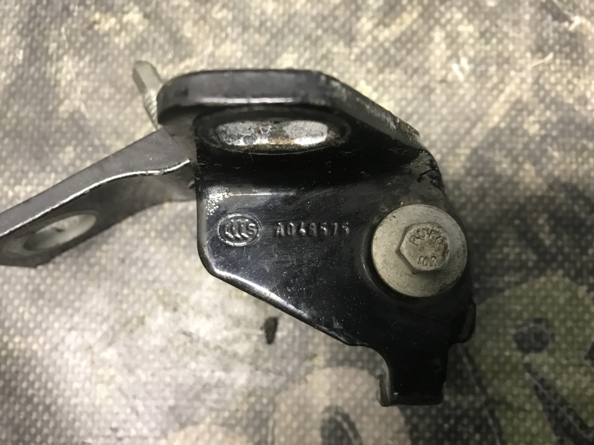 Петля нижня передніх лівих дверей FORD Mondeo MK4 (BA7) 07-14 - Зображення 4
