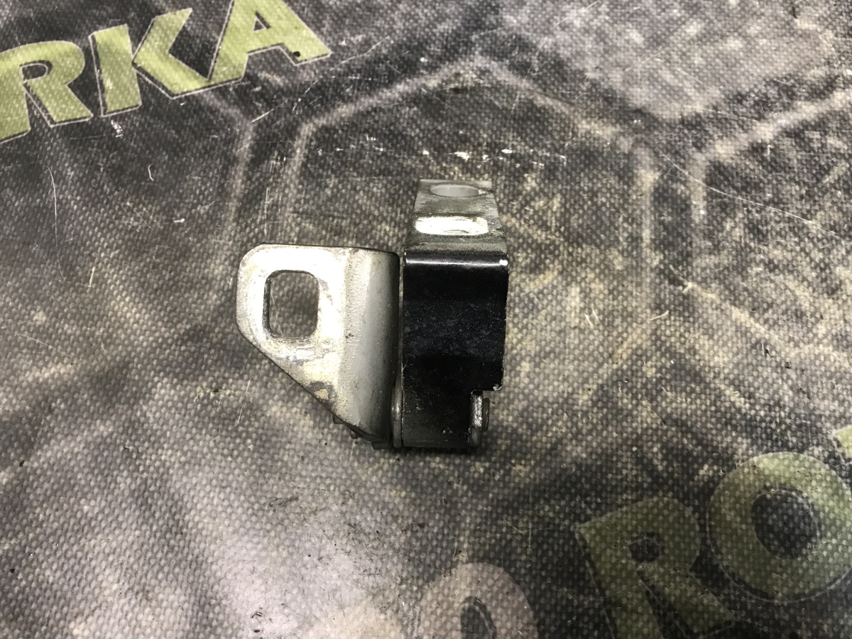 Петля нижня передніх лівих дверей FORD Mondeo MK4 (BA7) 07-14 - Зображення 2