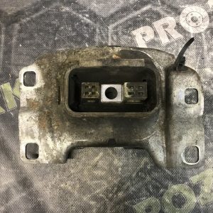Подушка коробки передач 1.6D FORD Focus MK3 (11-14)
