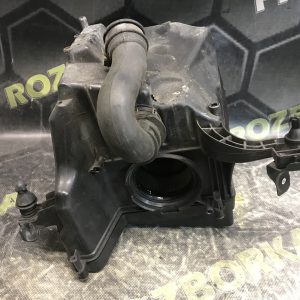Корпус повітряного фільтра 1.6 TDCI FORD Focus MK3 (11-14)