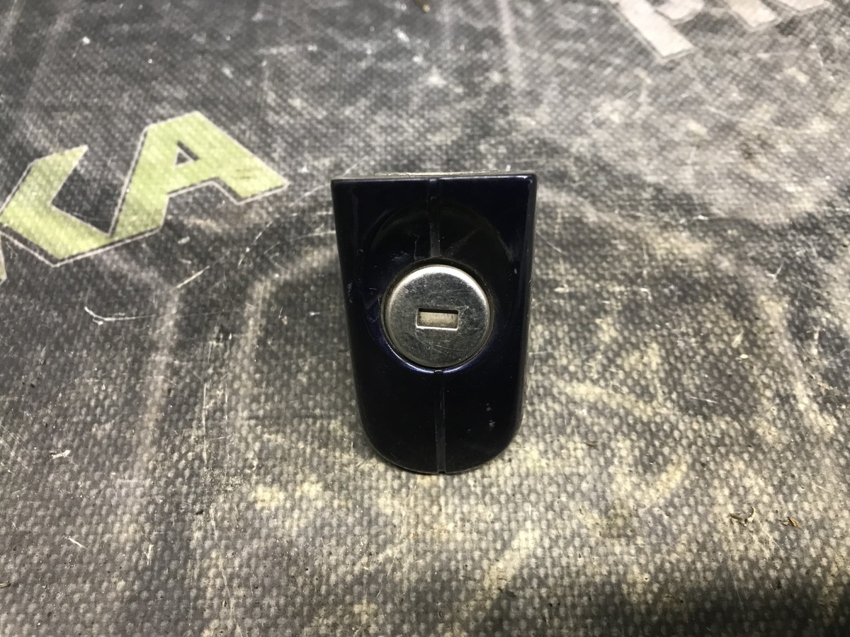 Личинка замка дверей FORD Focus MK2 08-11 - Зображення 2