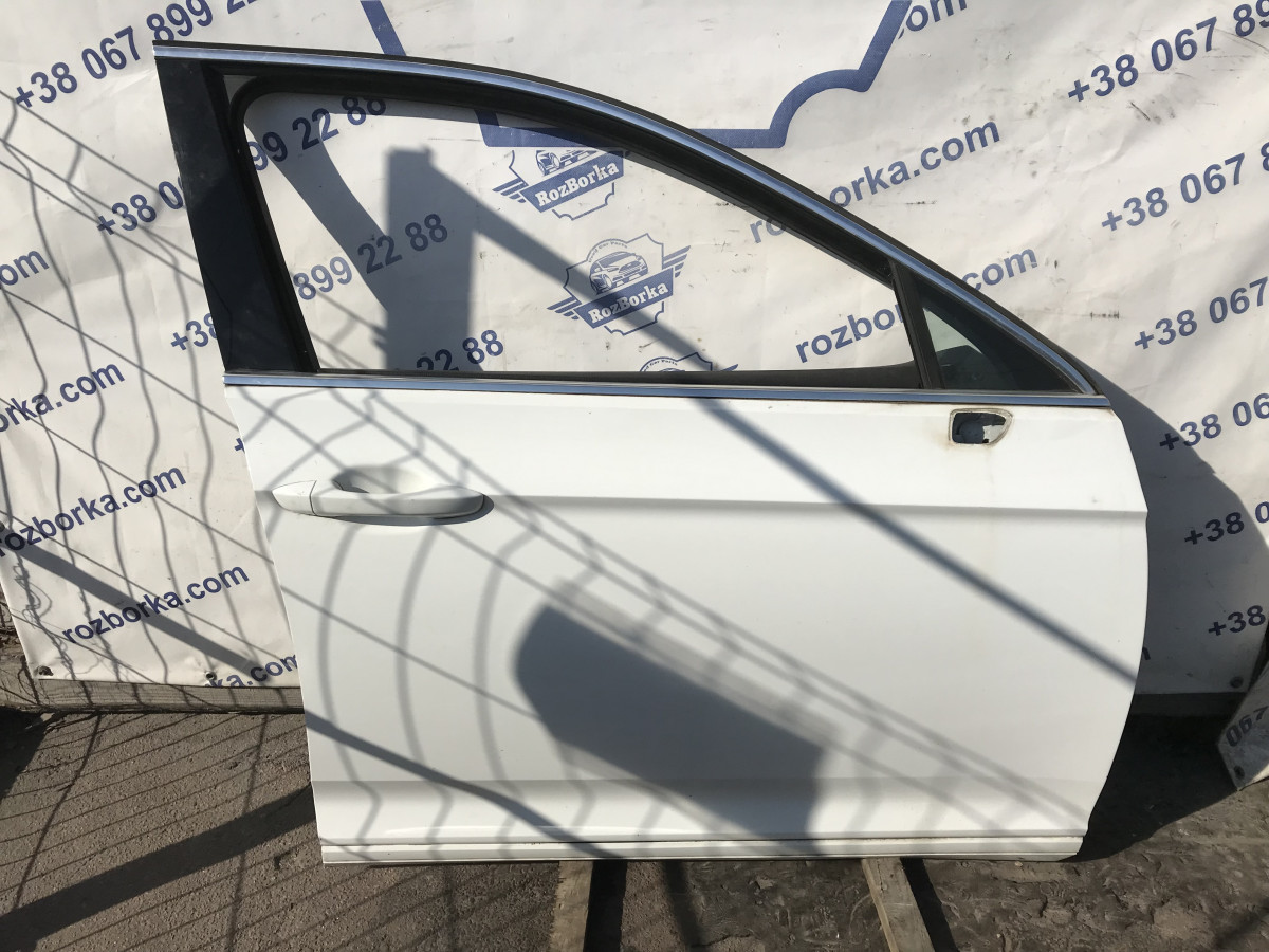Двері передні праві Volkswagen Passat B8 14-23