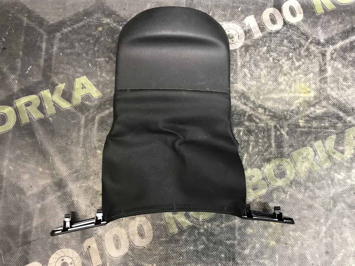 Кожух кермової колонки Volkswagen Passat B8 14-23