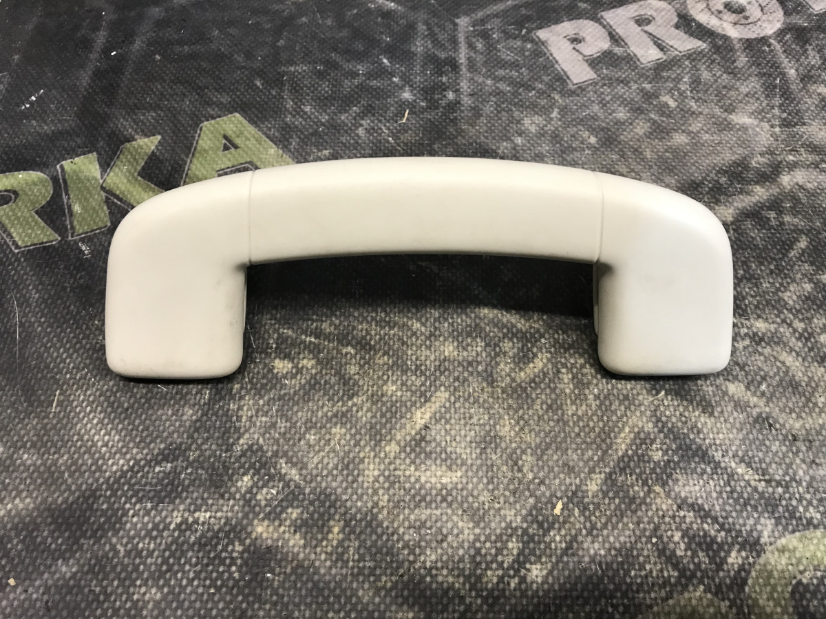 Ручка стелі салону передня Volkswagen Passat B8 14-23