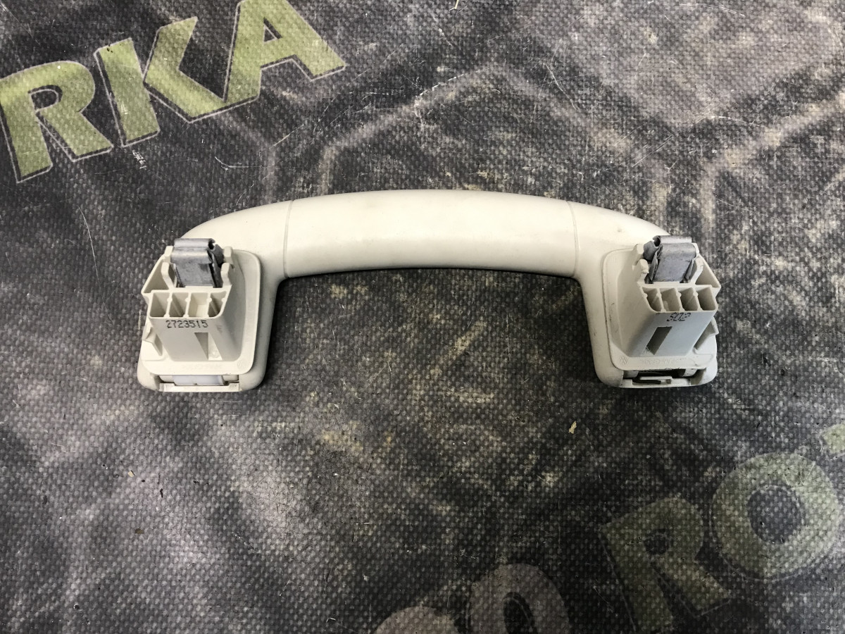 Ручка стелі салону передня Volkswagen Passat B8 14-23 - Зображення 2