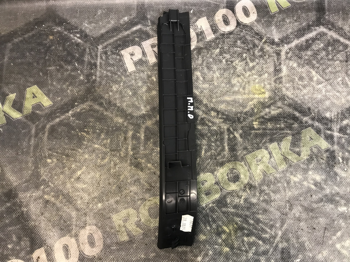 Накладка торпедо права Volkswagen Passat B8 14-23 - Зображення 2