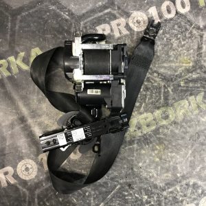 Ремінь безпеки передній правий Volkswagen Passat B8 14-23