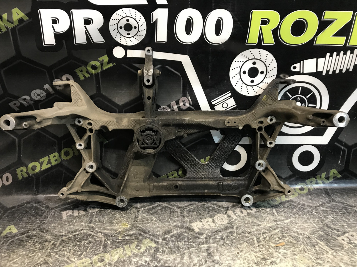 Балка передньої підвіски Volkswagen Passat B8 14-23