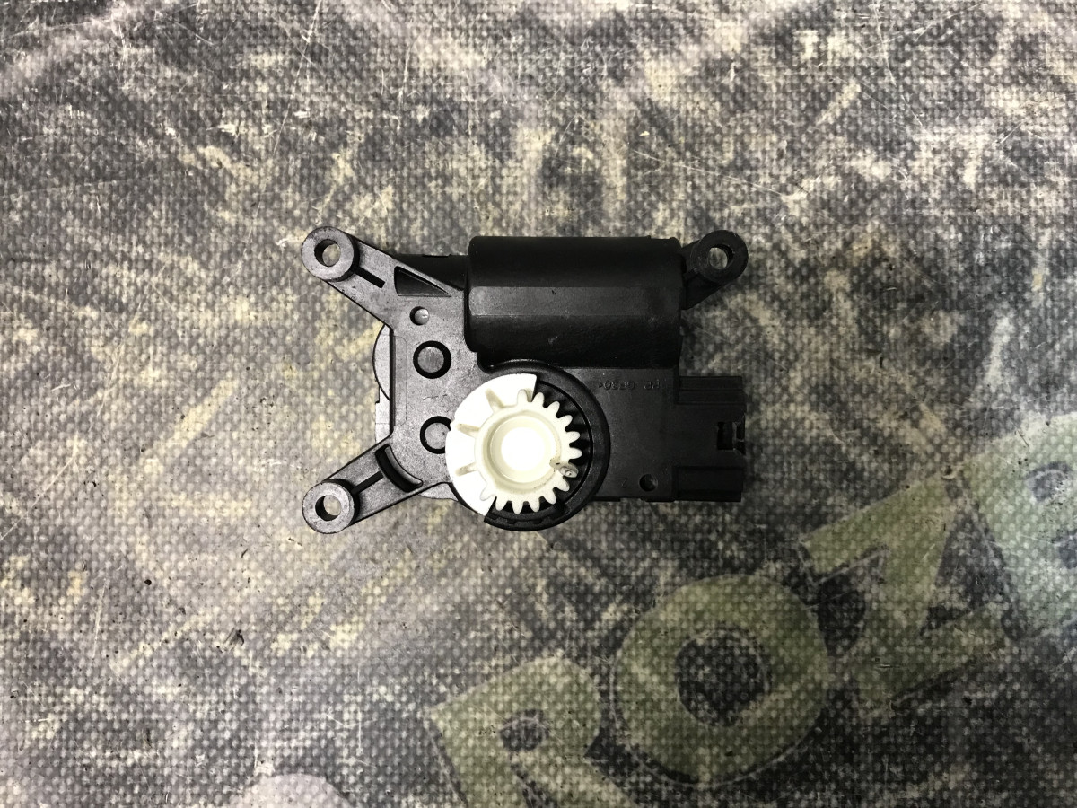 Привід заслінки печі Volkswagen Passat B8 14-23 - Зображення 2