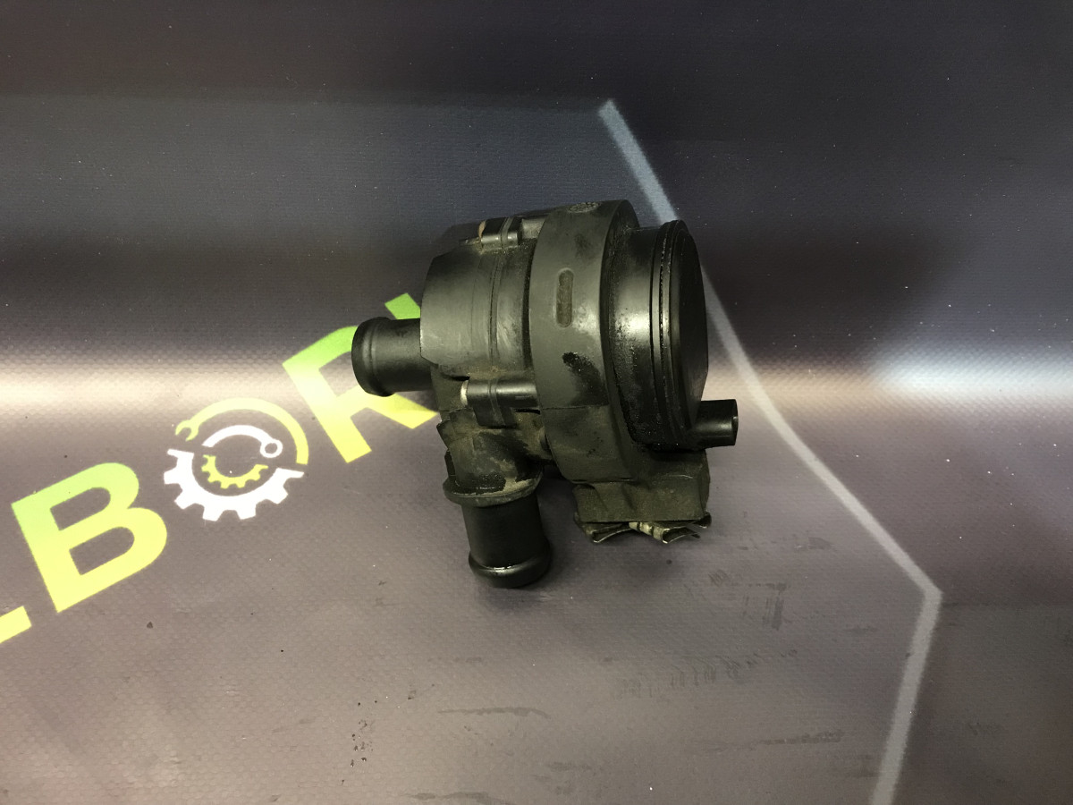 Помпа водяна (насос) охолодження 2.0D Volkswagen Passat B8 14-23 - Зображення 2