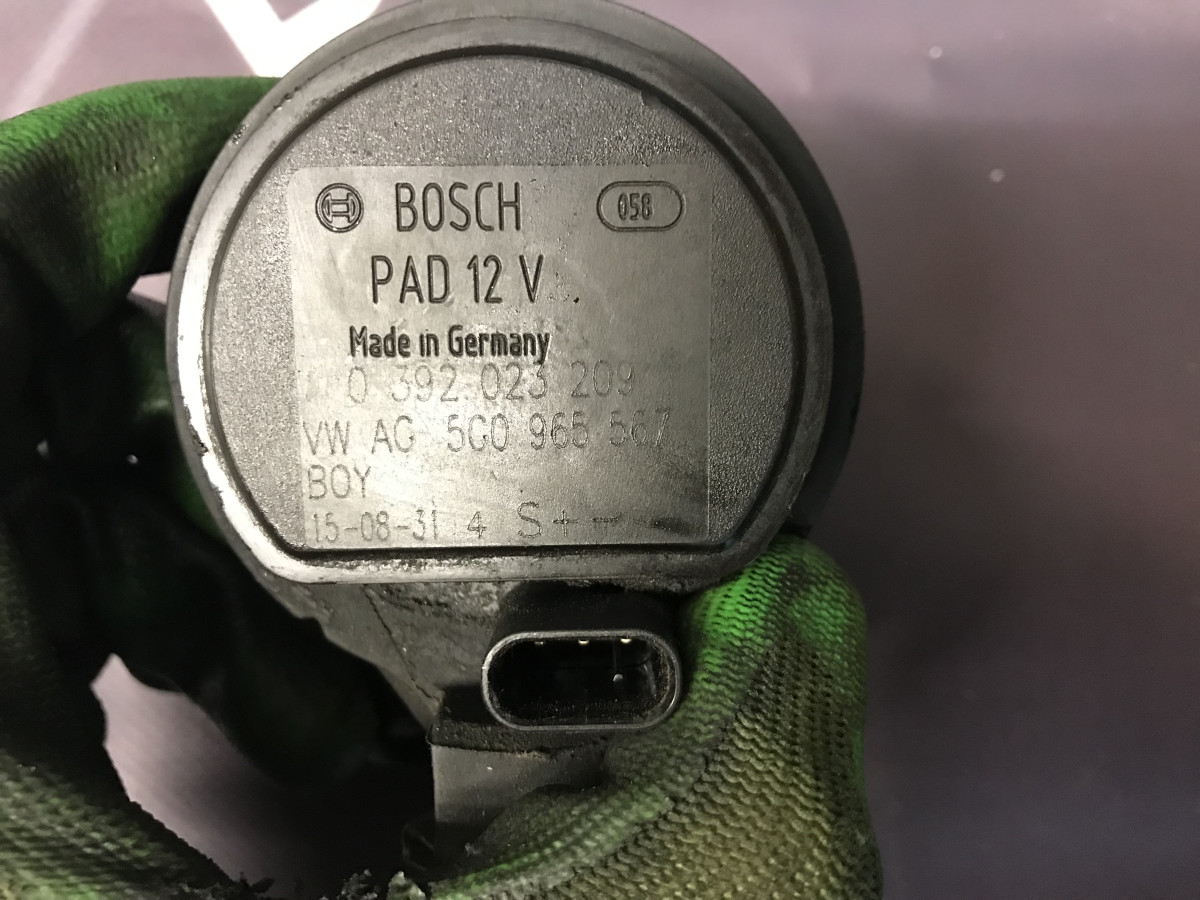 Помпа водяна (насос) охолодження 2.0D Volkswagen Passat B8 14-23 - Зображення 4