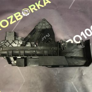 Замок передніх лівих дверей FORD KUGA MK1 08-12