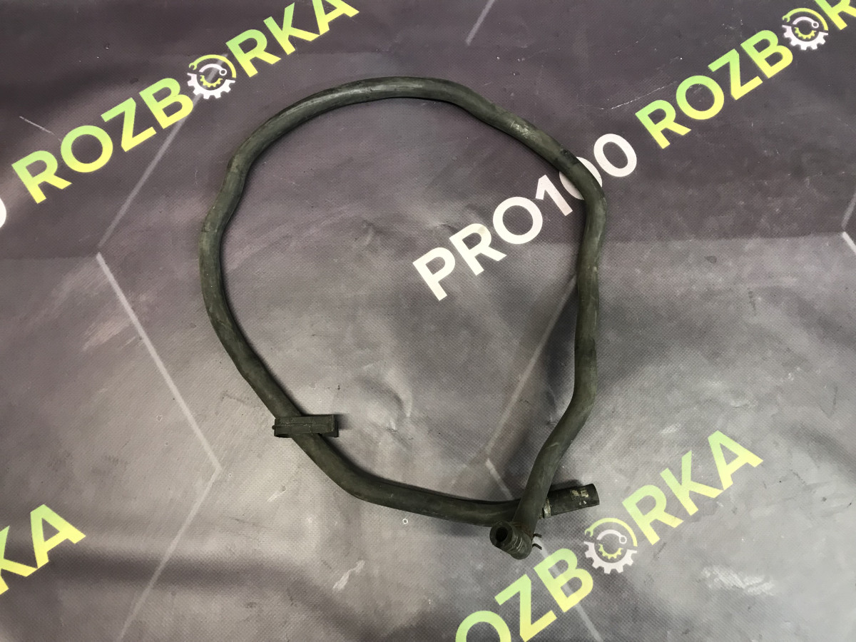 Патрубок розширювального бачка 1.6D FORD Focus MK2 08-11