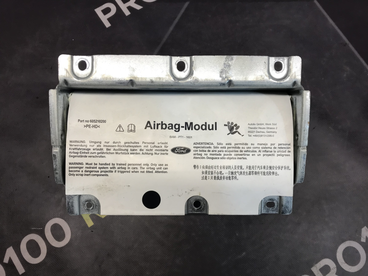 Подушка безпеки пасажира в торпедо aribag FORD Mondeo MK4 07-14