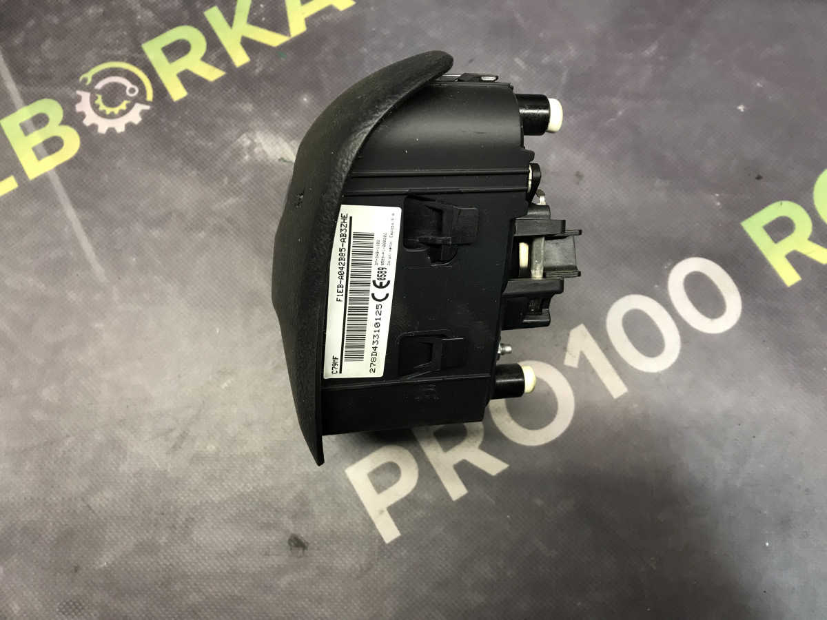 Подушка безпеки водія в кермо FORD Focus MK3 (14-18) - Зображення 2