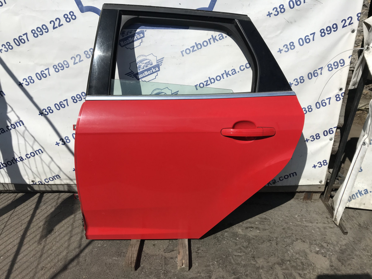 Двері задні ліві універсал Ford Focus MK3 (11-18)