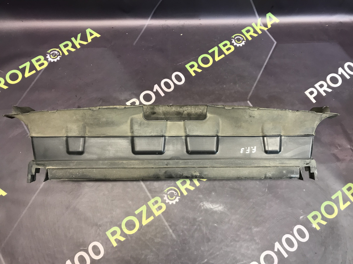 Дефлектор радіатора FORD Focus MK3 (14-18) - Зображення 4