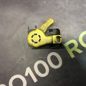 Ручка відкривання капота Ford Focus MK3 (11-18)