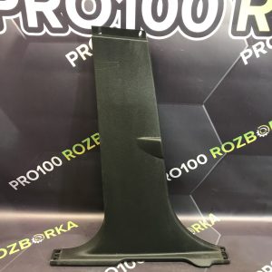 Накладка стійки середньої ліва Focus MK3 (11-18)