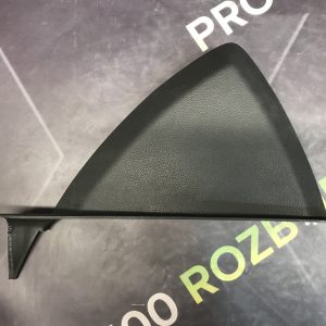 Накладка торпедо права FORD Focus MK3 (11-18)