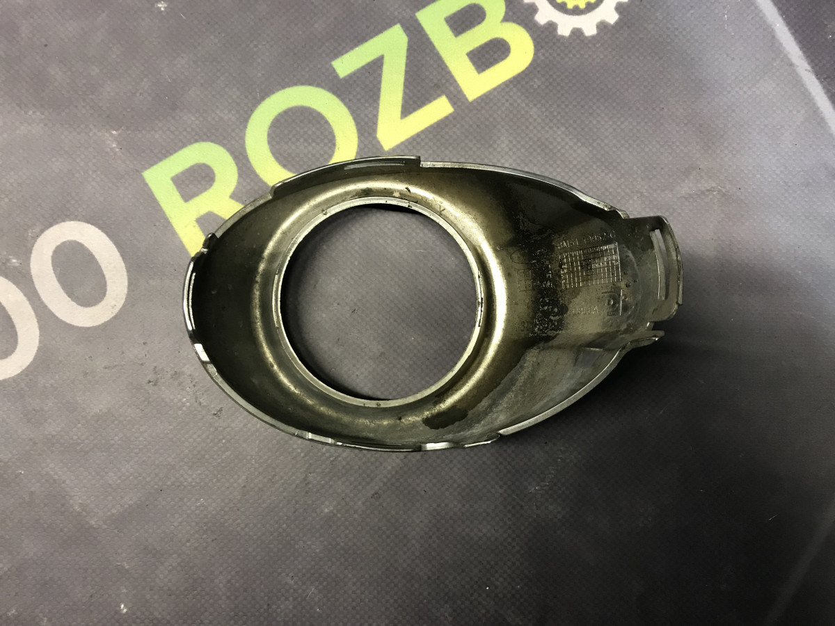 Рамка кільце протитуманної фари права хром FORD Focus MK3 (11-18) - Зображення 2