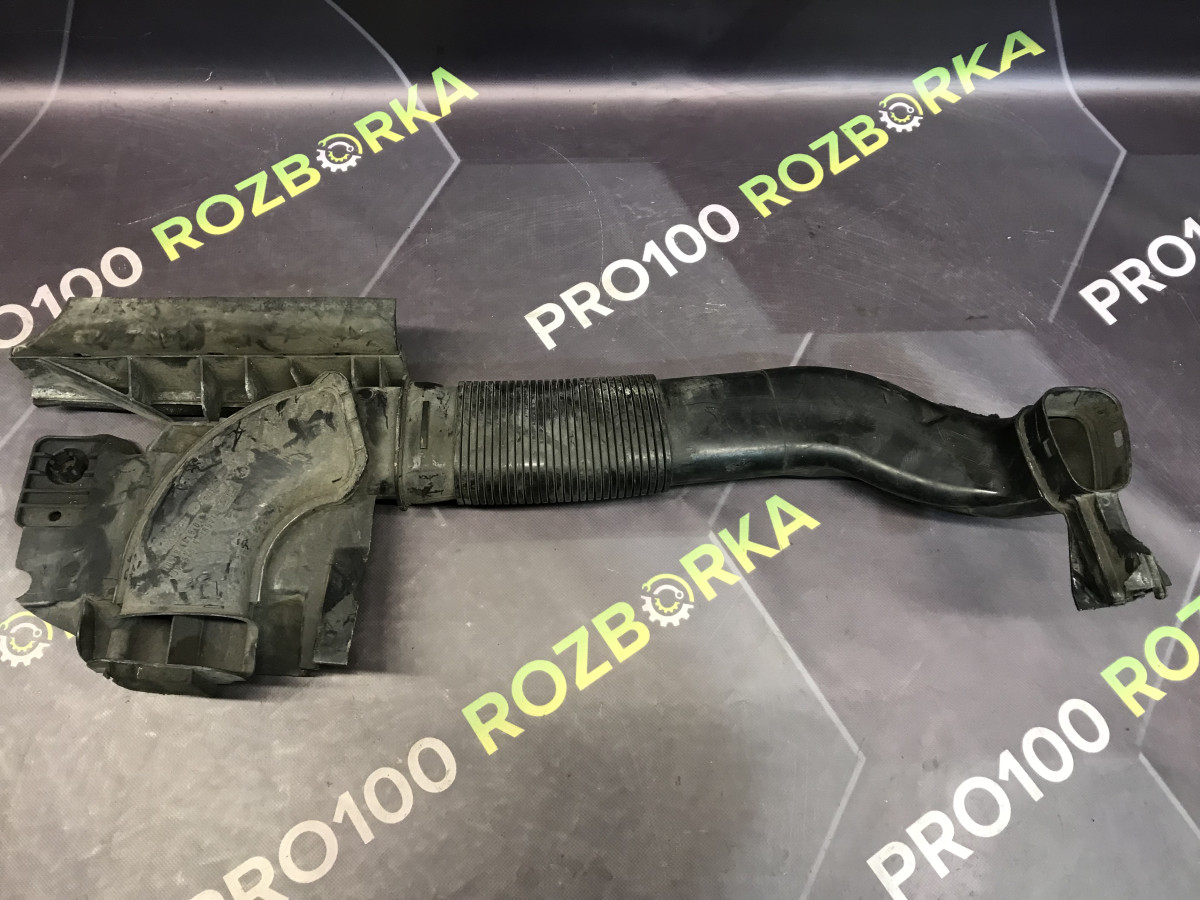 Повітрозабірник фільтра Ford Mondeo MK4 07-14