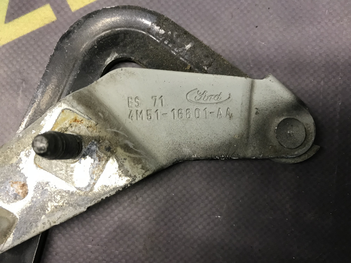 Петля капота ліва FORD Focus MK2 08-11 - Зображення 3