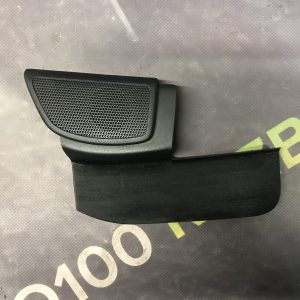 Накладка кріплення дзеркала права FORD Focus MK3 (11-18)