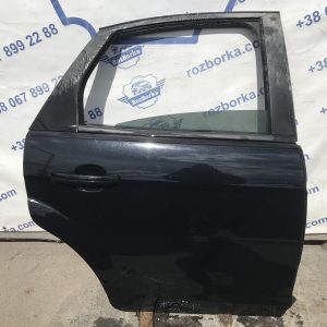 Двері задні праві хетчбек FORD Focus MK2 08-11