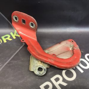 Петля капота права FORD Focus MK3 (11-18)