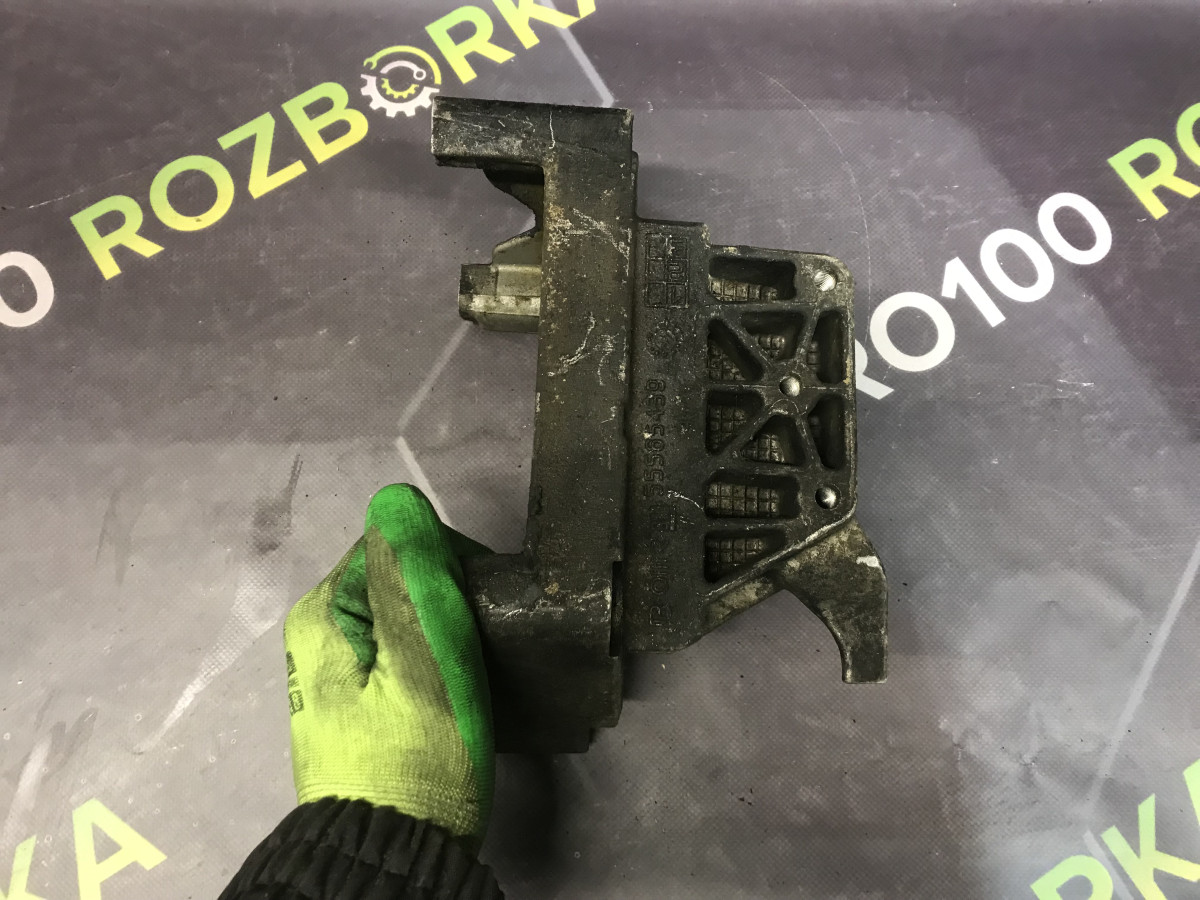Подушка двигуна 1.3D Opel Astra J 09-15 - Зображення 2