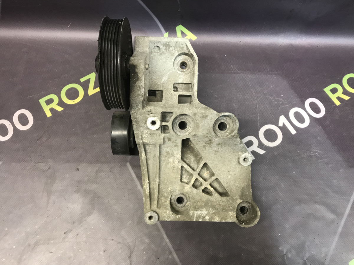 Кронштейн компресора кондиціонера 2.0D Opel Astra J 09-15 - Зображення 4
