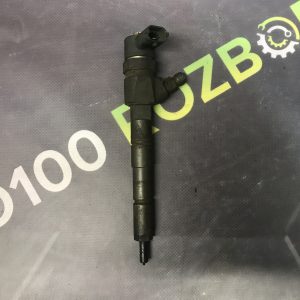 Форсунка паливна 2.0D Opel Astra J 09-15
