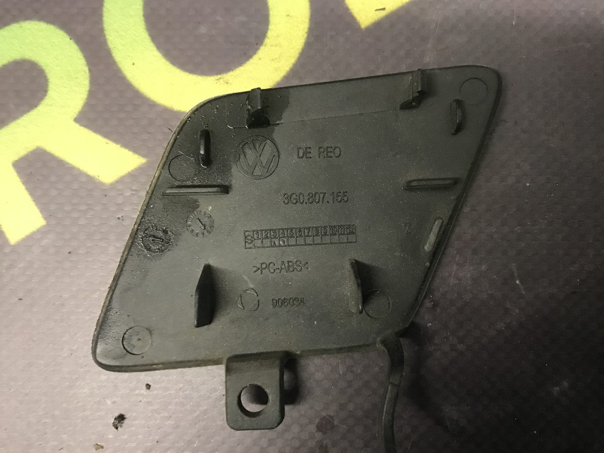 Заглушка гака переднього бампера Volkswagen Passat B8 14-23 - Зображення 3