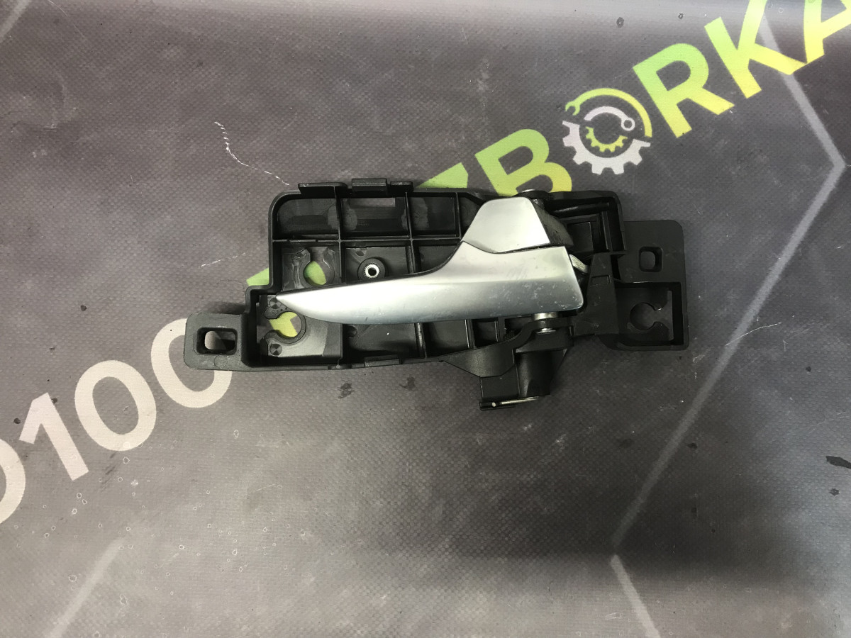 Ручка дверей внутрішня права Ford Mondeo MK4 (BA7) 07-14