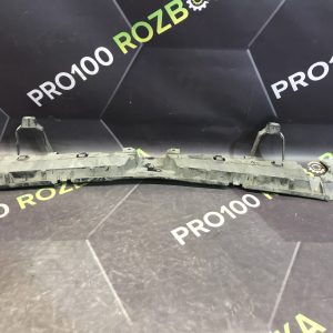 Кронштейн бампера задній хетчбек Opel Astra J (09-15)