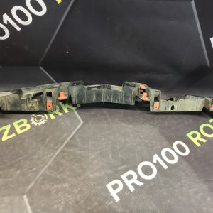 Кронштейн (кріплення) переднього бампера Opel Astra J (09-15)