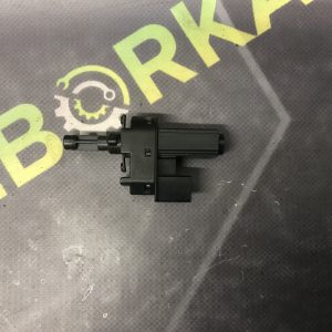 Датчик педалі зчеплення Land Rover Freelander 2 L359 06-14
