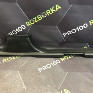 Накладка переднього порога ліва внутрішня Land Rover Freelander 2 L359 06-14