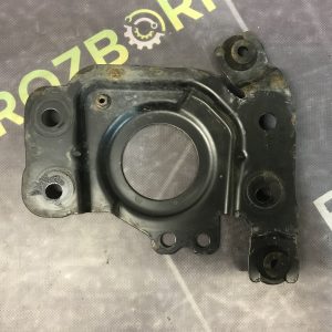 Кронштейн КПП Land Rover Freelander 2 (06-14)