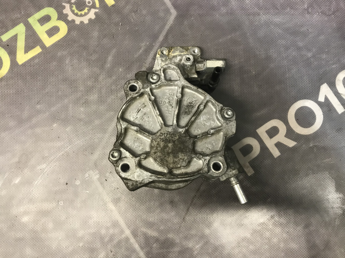 Вакуумний насос 2.2HDI Land Rover Freelander 2 L359 06-14