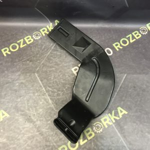 Повітропровід обігріву салону FORD Focus MK2 08-11
