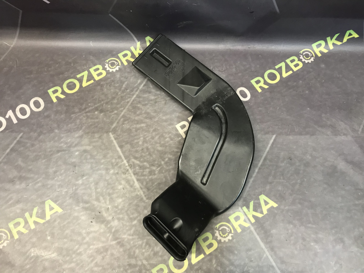 Повітропровід обігріву салону FORD Focus MK2 08-11