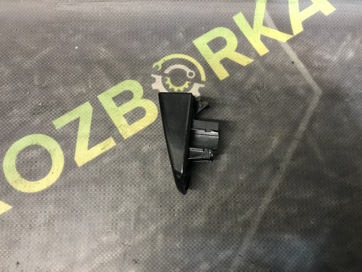 Накладка ручки дверей зовнішня FORD Focus MK2 08-11 - Зображення 2