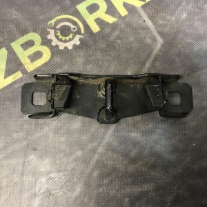 Скоба замка кришки багажника FORD Focus MK2 08-11