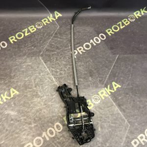 Кронштейн ручки задніх лівих дверей Volkswagen Passat B8 14-23