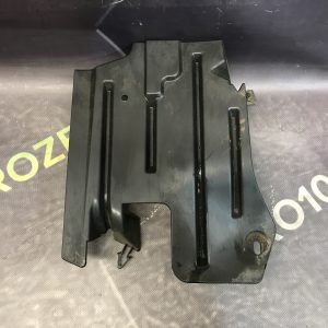 Захист днища кузова ліва FORD KUGA MK1 08-12