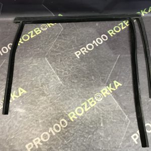 Ущільнювач рамки дверей задніх правих FORD KUGA MK1 08-12