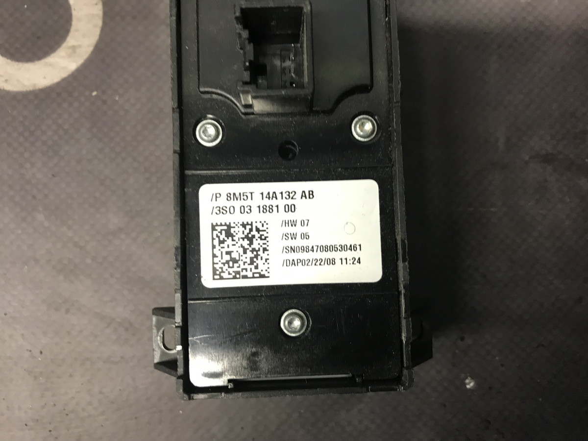 Блок кнопок склопідйомника Ford Kuga Mk1 (08-12) - Зображення 3